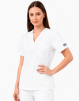 Blusa Antifluido Spandex Cuello V